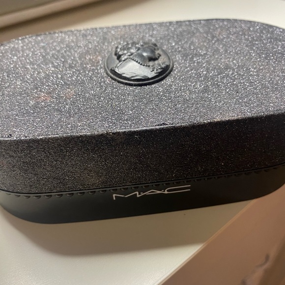 Mac cosmetics objects of affection pink and rose pigments and glitter - Picture 2 of 4